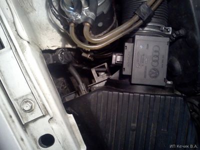 фишка от MAF отключена, в нее вставлен диод, VW passat
